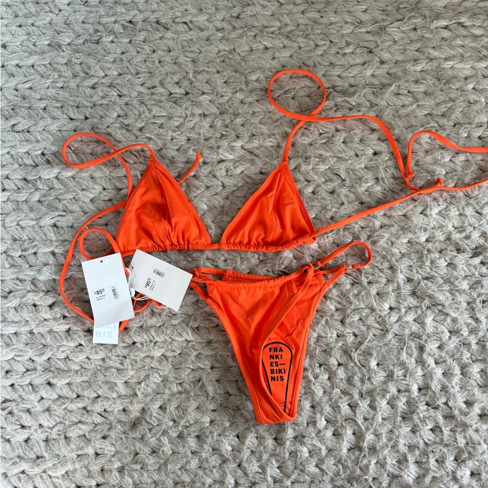 NWT- Frankie’s bikini